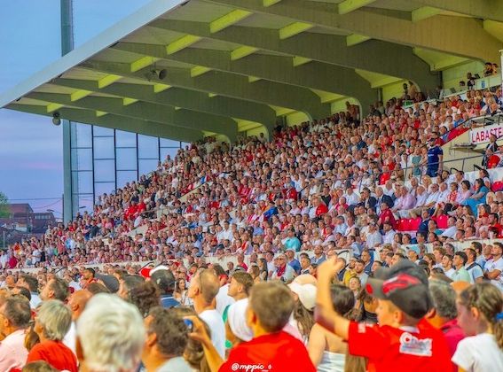 US DAX RUGBY - Philippe Jacquemain passe le relais à Xavier Ponteins